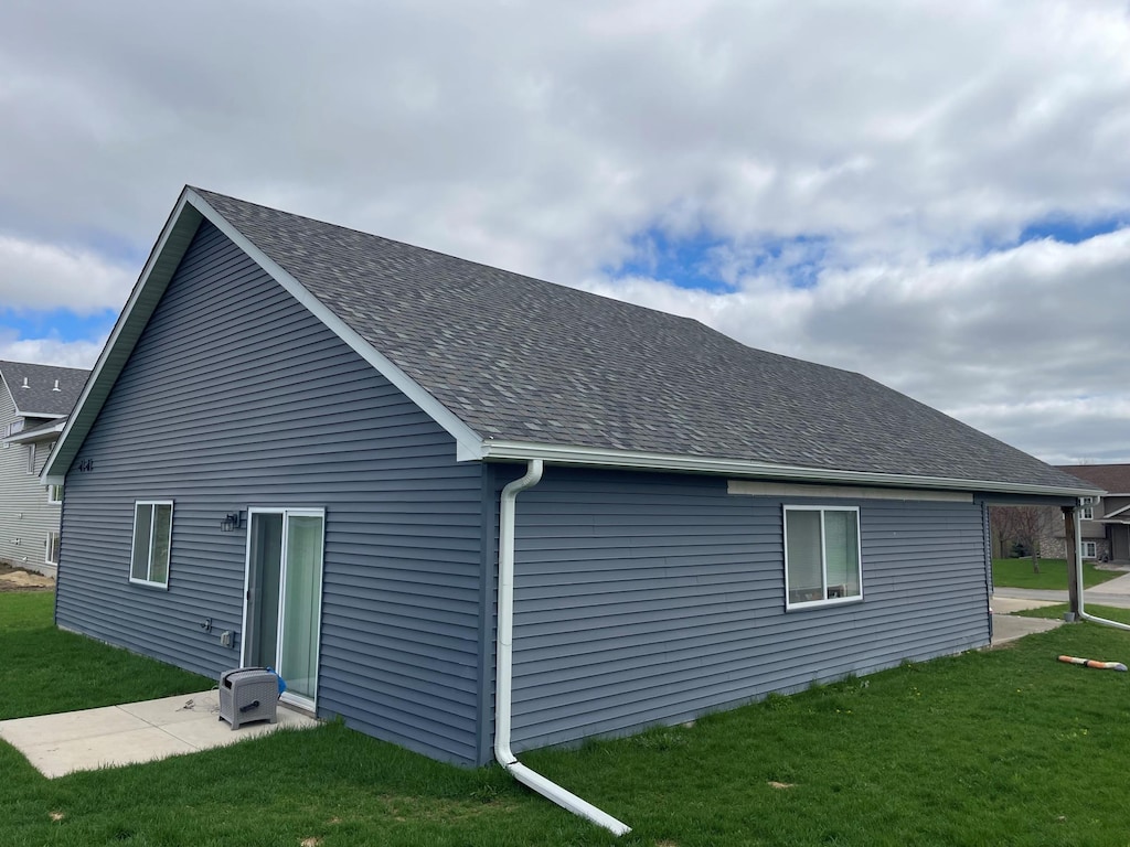 841 Grant St, Ellsworth, WI 54011 - photo 4