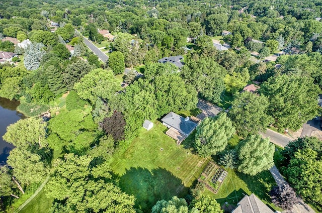 620 Callahan Pl, Mendota Heights, MN 55118 - aerial view of property and surrounding area with a large body of water