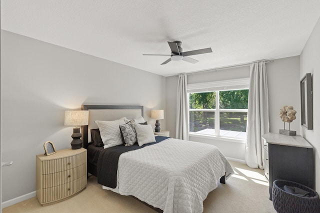 9195 Eagle Ridge Rd, Chanhassen, MN 55317 - bedroom with light carpet, a ceiling fan, and baseboards