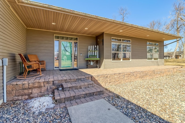 property entrance with a porch