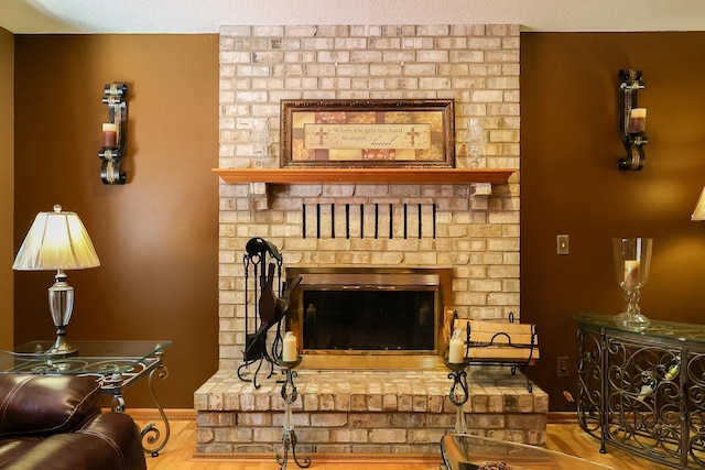 13720 Georgia Dr, Apple Valley, MN 55124 - living room with a fireplace and baseboards
