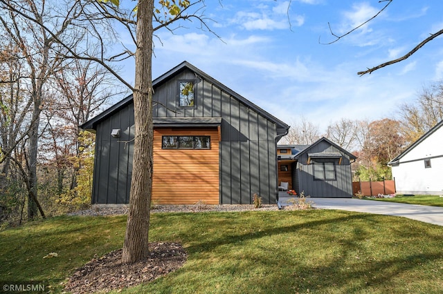 view of outbuilding featuring an outdoor structure