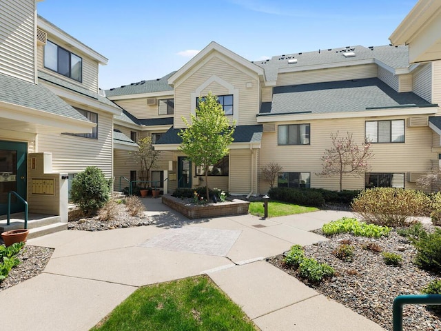 7605 Edinborough Way Unit 6314, Edina, MN 55435 - view of front of property with a shingled roof