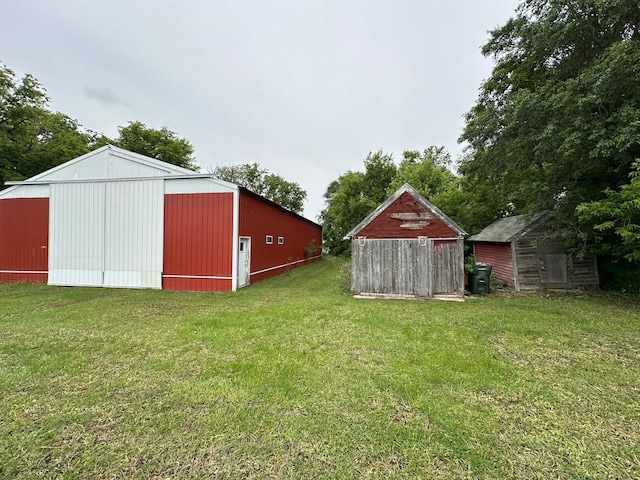 10855 150th St NE, Spicer, MN 56288 - view of pole building with a yard