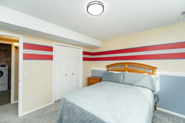 4846 Lionhart Dr NW, Rochester, MN 55901 - carpeted bedroom with a closet, washer / dryer, and baseboards