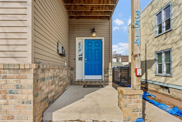 view of exterior entry
