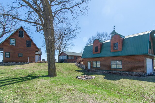 view of yard with a garage