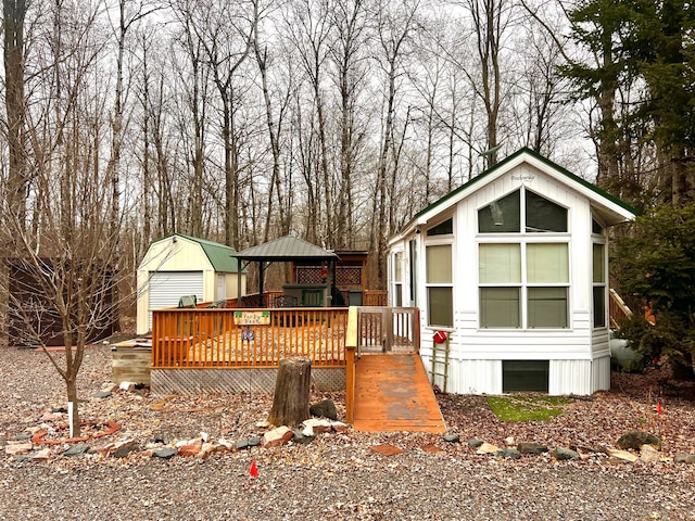 exterior space with an outbuilding