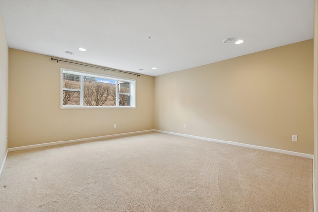 8127 Virginia Pl, Savage, MN 55378 - carpeted empty room with baseboards and recessed lighting