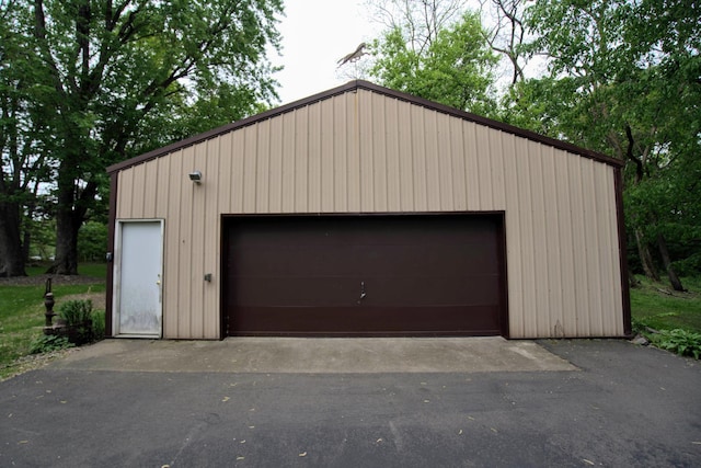 2342 75th Ave, Princeton, MN 55371 - view of detached garage