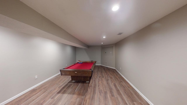 2342 75th Ave, Princeton, MN 55371 - playroom featuring wood finished floors, billiards, baseboards, and recessed lighting