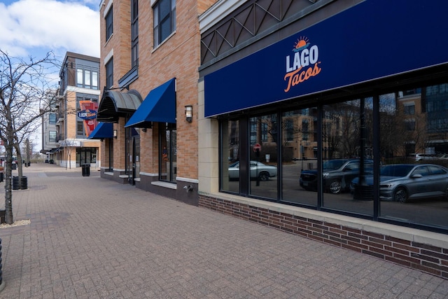 4525 Park Commons Dr Unit 221, Saint Louis Park, MN 55416 - view of building exterior