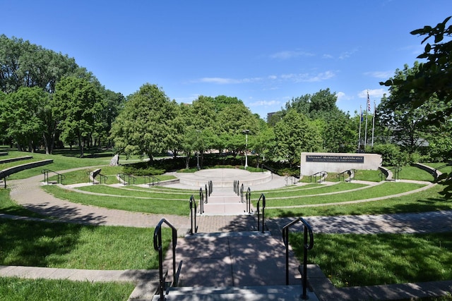 4525 Park Commons Dr Unit 221, Saint Louis Park, MN 55416 - view of property's community featuring a lawn