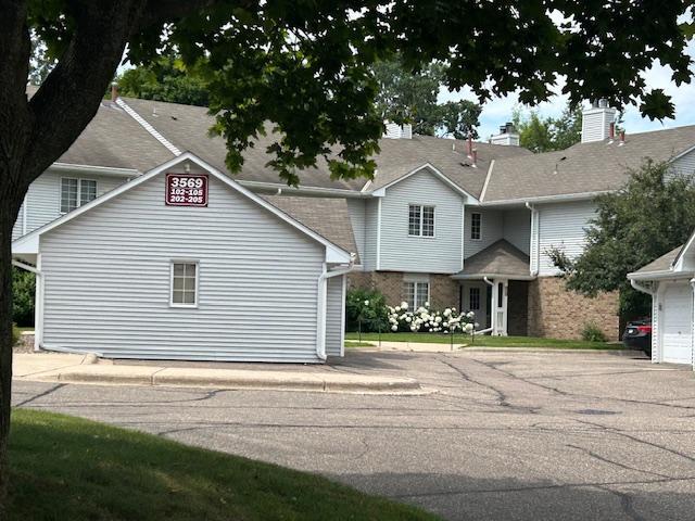 3569 Blue Jay Way Unit 201, Eagan, MN 55123 - photo 2