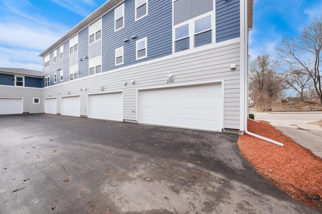 2602 Golden Valley Rd, Minneapolis, MN 55411 - photo 33
