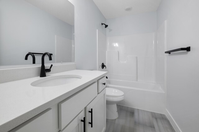 2602 Golden Valley Rd, Minneapolis, MN 55411 - photo 22