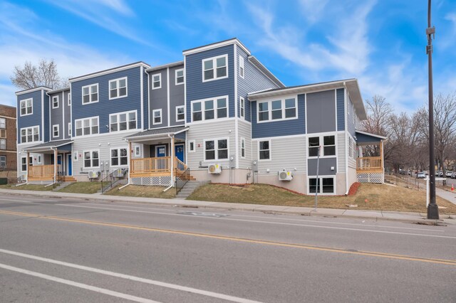 2604 Golden Valley Rd, Minneapolis, MN 55411 - photo 27
