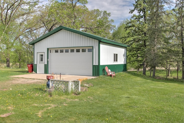 35449 Hastings St NE, Cambridge, MN 55008 - view of detached garage