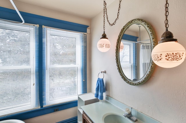 29058 132nd St, Waseca, MN 56093 - full bath featuring vanity and curtained shower