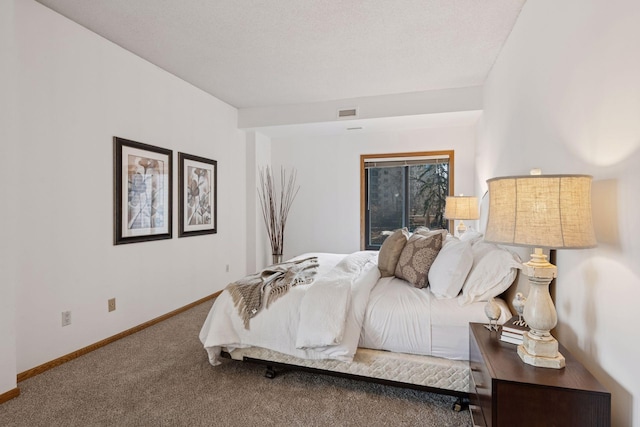 1235 Yale Pl Unit 207, Minneapolis, MN 55403 - bedroom featuring carpet floors, baseboards, and visible vents