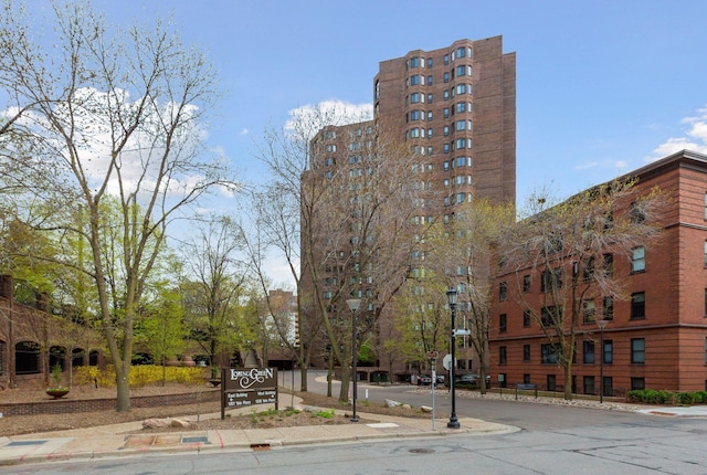 1235 Yale Pl Unit 207, Minneapolis, MN 55403 - view of building exterior