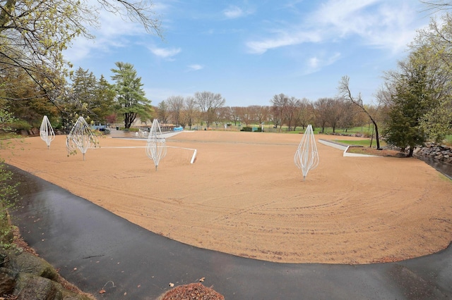 8651 Basswood Rd Unit 203, Eden Prairie, MN 55344 - view of property's community
