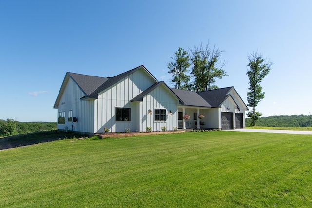 38525 Northstar Dr, Cushing, MN 56443 - modern inspired farmhouse with a garage, a front lawn, board and batten siding, and driveway