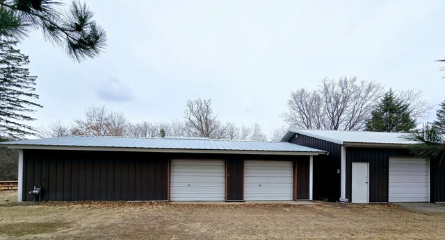 7331 175th Ave NW, Ramsey, MN 55303 - garage featuring a detached garage