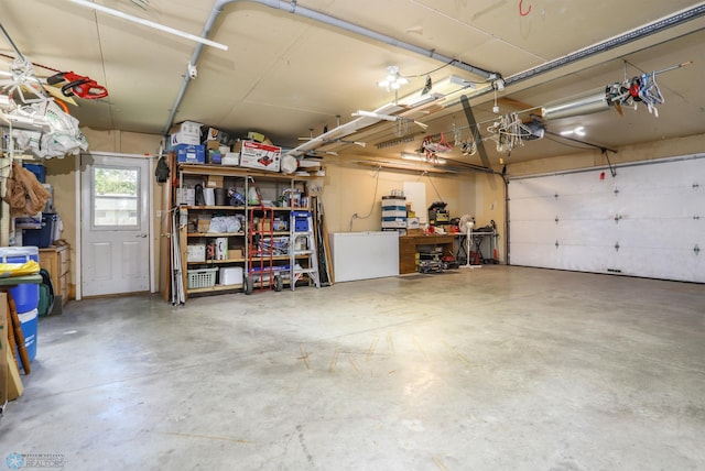 929 16th St N, Moorhead, MN 56560 - view of garage