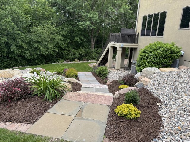 17620 Xanadu Ave, Jordan, MN 55352 - view of yard with stairway