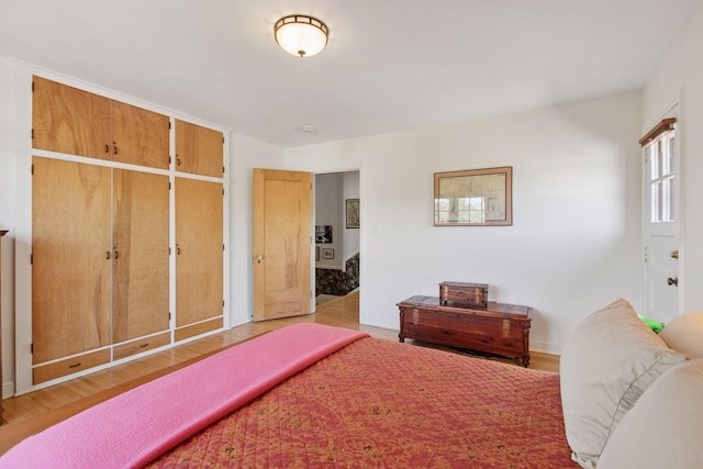 2924 Farwell Ave, Minneapolis, MN 55411 - bedroom with light wood-style floors