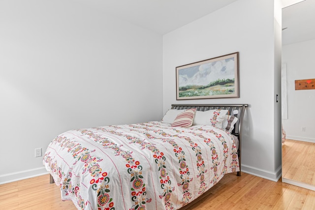 1597 James Ave, Saint Paul, MN 55105 - bedroom featuring wood finished floors and baseboards