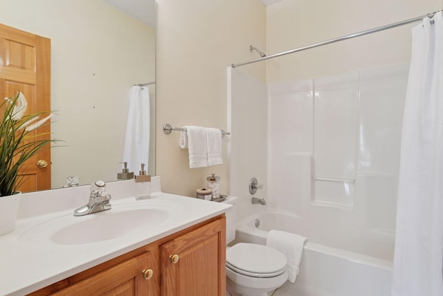 13 4th Ave N Unit 106, Minneapolis, MN 55401 - full bathroom with toilet, vanity, and shower / bath combo