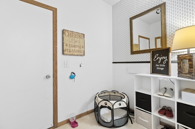 5633 200th St W Unit 1102, Farmington, MN 55024 - interior space featuring wallpapered walls and baseboards