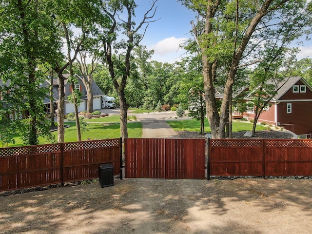 18837 Ogden St NW, Elk River, MN 55330 - view of yard with a gate