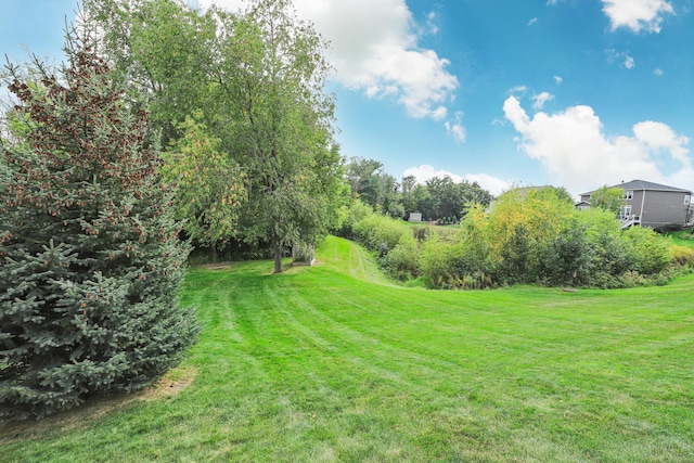 15485 Jersey Ave S, Savage, MN 55378 - view of grassy yard