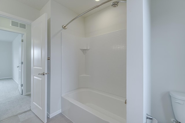 15485 Jersey Ave S, Savage, MN 55378 - bathroom with toilet and  shower combination