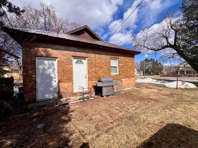 307 4th St NW, Chisholm, MN 55719 - photo 16