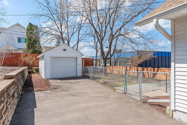 1332 Jersey Ave S, Saint Louis Park, MN 55426 - detached garage with fence and driveway