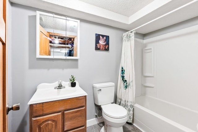 7986 Lad Pkwy, Brooklyn Park, MN 55443 - full bathroom with toilet, a textured ceiling, vanity, baseboards, and shower / bathtub combination with curtain