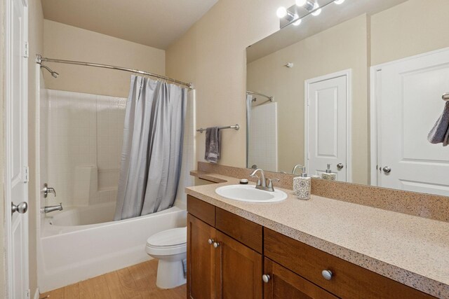 13560 Technology Dr Unit 1210, Eden Prairie, MN 55344 - bathroom featuring shower / bath combination with curtain, vanity, and wood finished floors