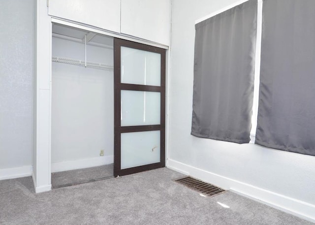 665 Bedford St, Saint Paul, MN 55130 - unfurnished bedroom with carpet flooring and baseboards