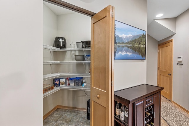 294 Spring St, Saint Paul, MN 55102 - view of pantry