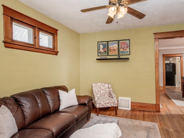 115 Geranium Ave W, Saint Paul, MN 55117 - living room with wood finished floors and a ceiling fan