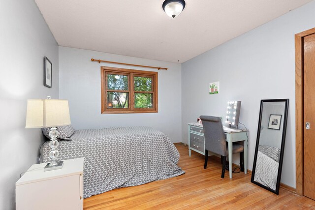 113 Oak Ave SW, Saint Michael, MN 55376 - bedroom featuring light wood-type flooring