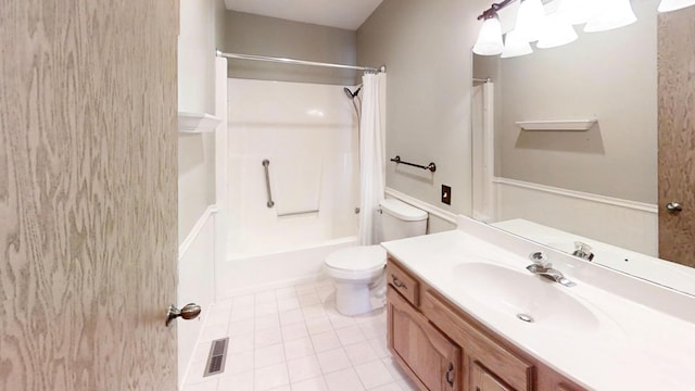 full bath with vanity, shower / tub combo with curtain, toilet, tile patterned floors, and visible vents