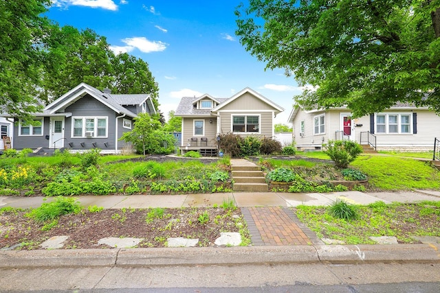 5441 44th Ave S, Minneapolis, MN 55417 - view of bungalow-style house