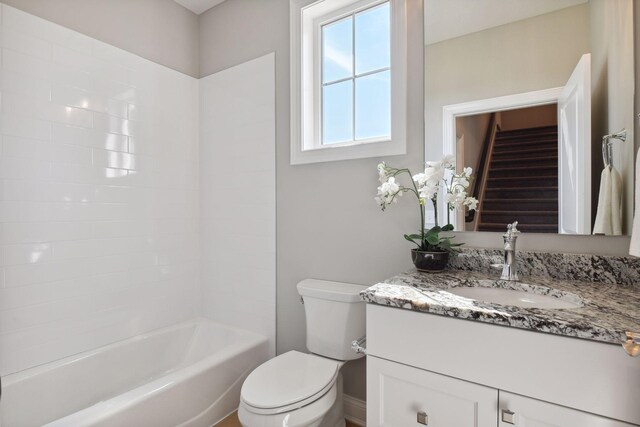 3725 Queensland Ln N, Plymouth, MN 55446 - full bath with toilet, vanity, and bathing tub / shower combination