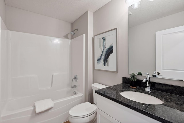 3725 Queensland Ln N, Plymouth, MN 55446 - bathroom with shower / bathing tub combination, toilet, vanity, and a textured ceiling