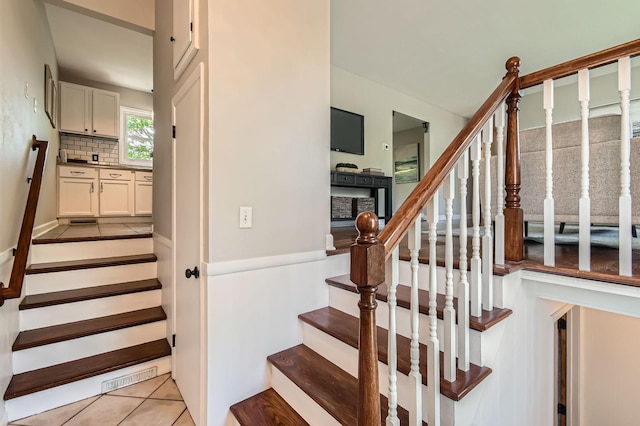 4 Battle Creek Ct, Saint Paul, MN 55119 - stairway featuring tile patterned flooring